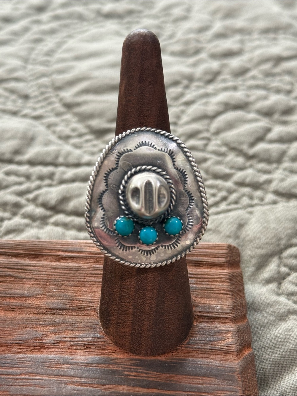 Native Handmade: Bobby Platero Cowboy Hat statement ring - Sz 7